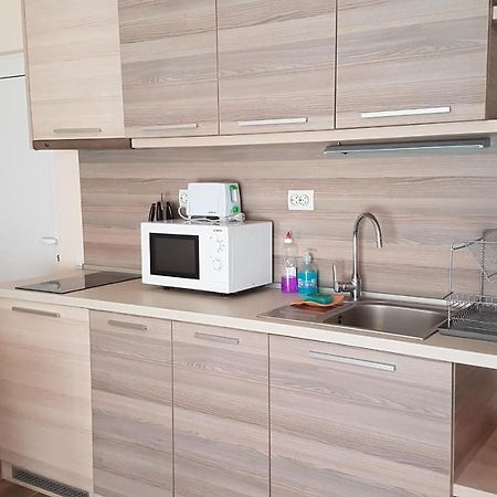 Apartamento Къщата С Чешмата Veliko Tárnovo Exterior foto