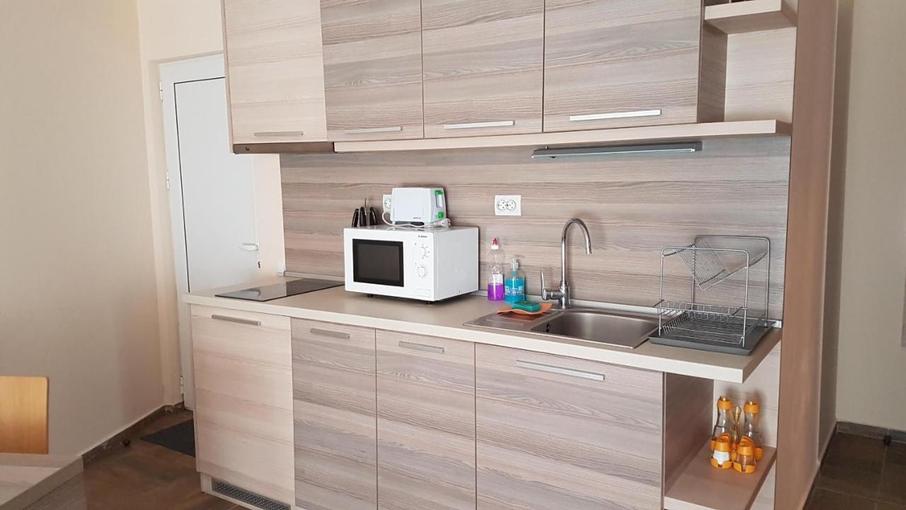 Apartamento Къщата С Чешмата Veliko Tárnovo Exterior foto