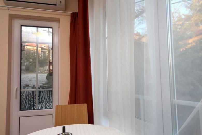 Apartamento Къщата С Чешмата Veliko Tárnovo Exterior foto