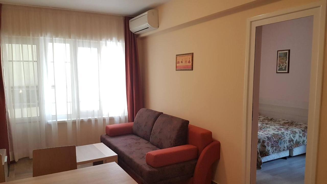 Apartamento Къщата С Чешмата Veliko Tárnovo Exterior foto